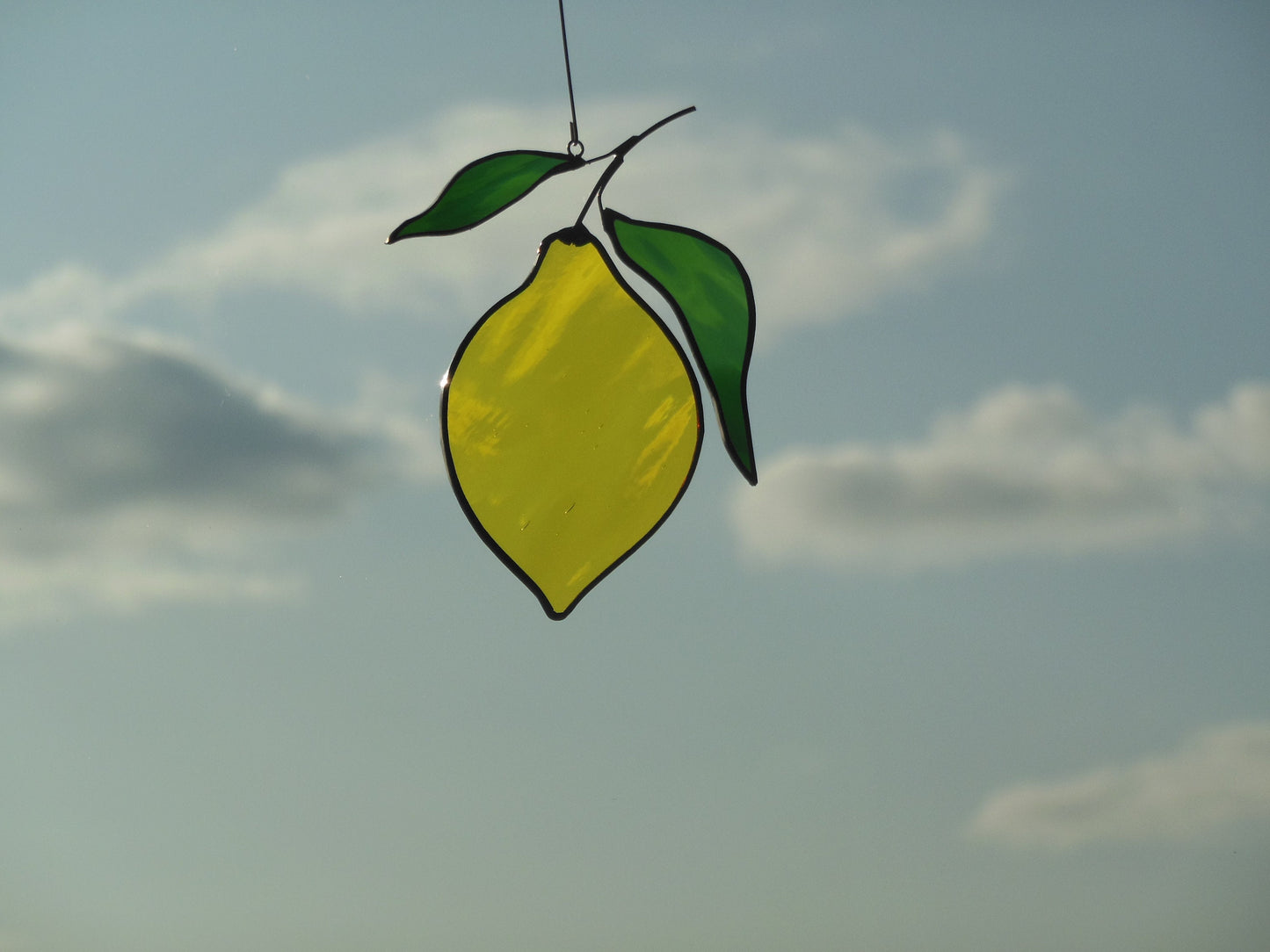 Lemon stained glass window suspension Suncatcher (texture W )