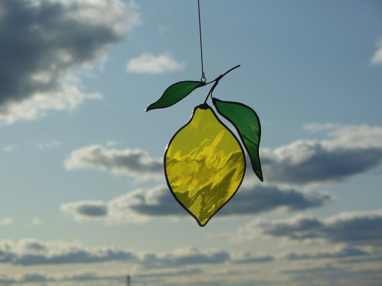 Lemon stained glass window suspension Suncatcher  (texture W )