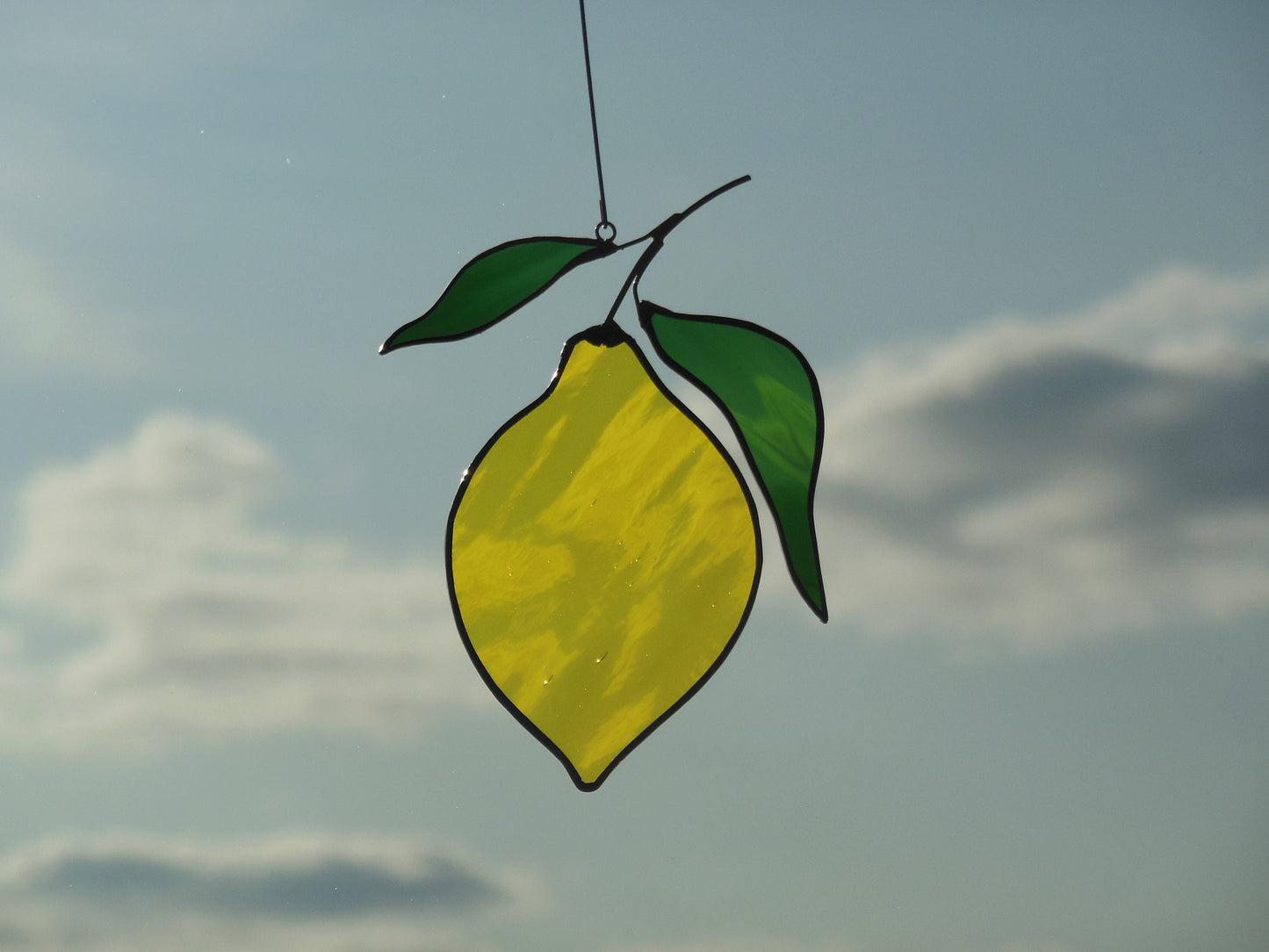 Lemon stained glass window suspension Suncatcher  (texture W )
